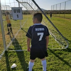 Meet your Posher, Manuel